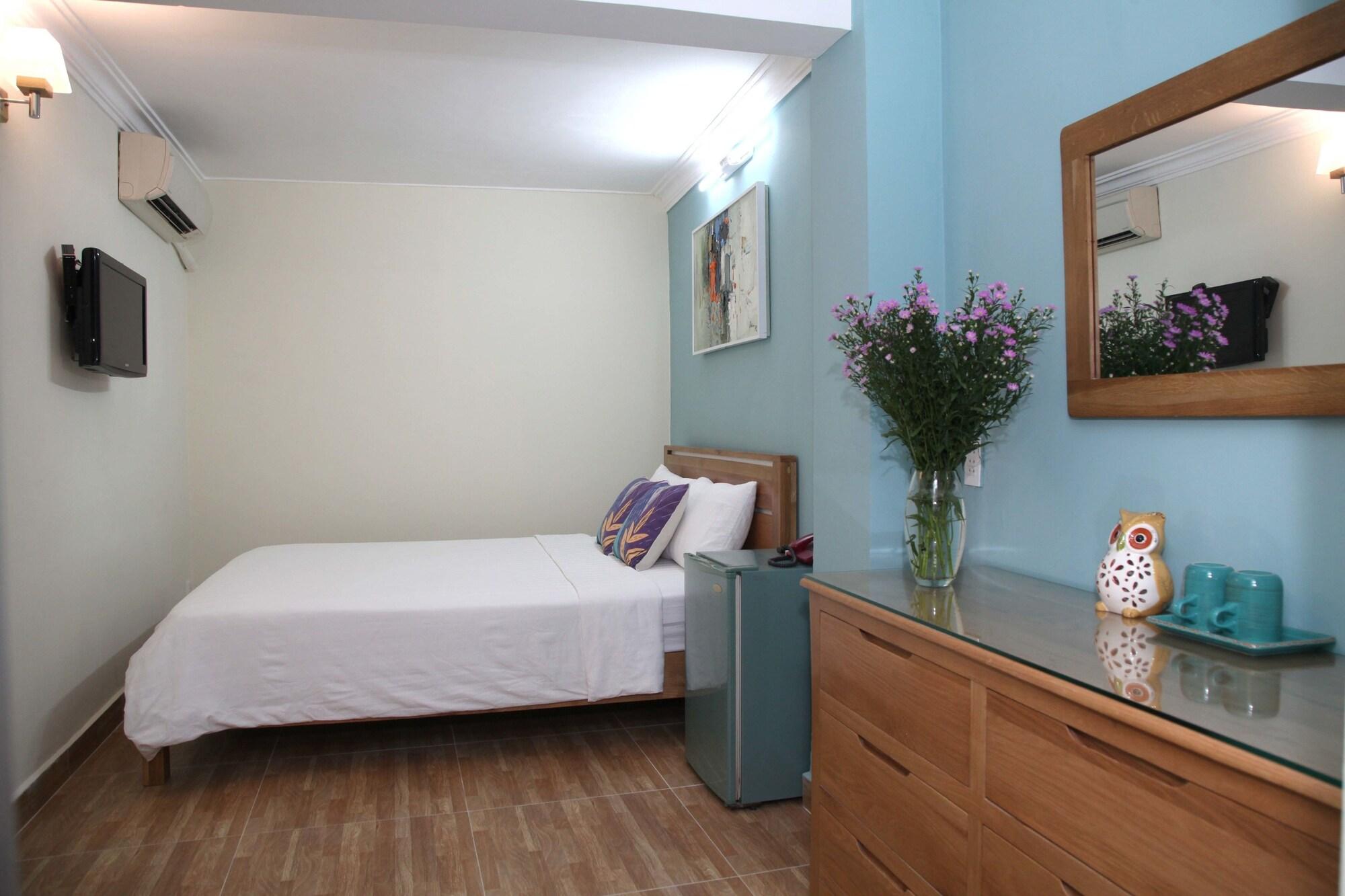 Cozy House 140 Hotel Хошимин Екстериор снимка